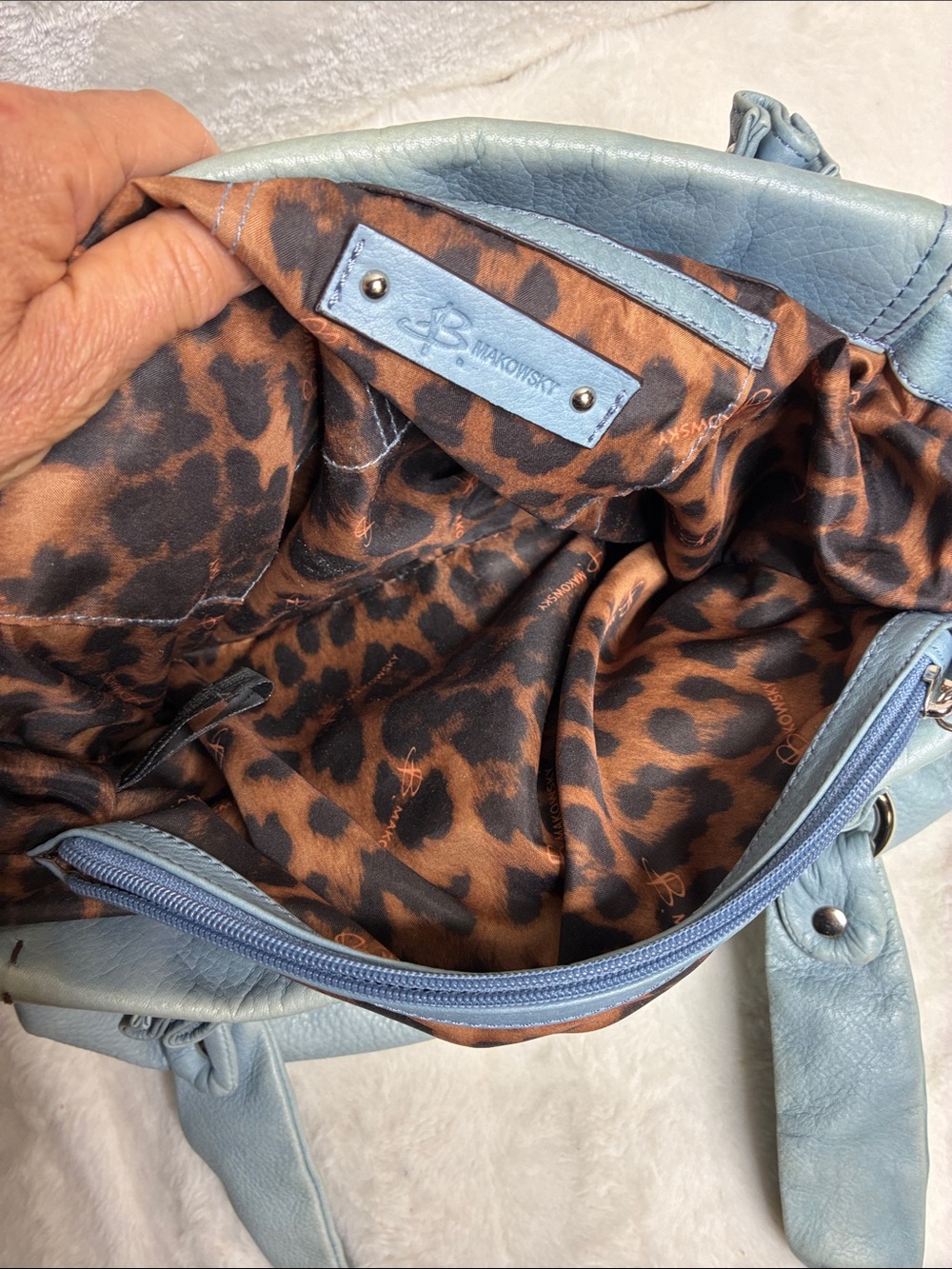 b. makowsky Light Blue Leather Shoulder Tote with Dark Wood-Wrapped Handles - Picture 5 of 9